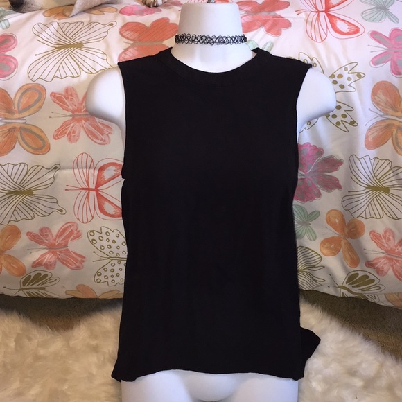 Black ModCloth Muscle Tank Blouse Zipper Back - Picture 4 of 6